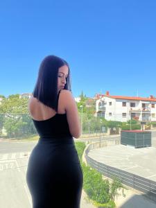 613975618: Chica busca chico en Cáceres