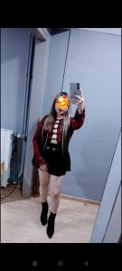 742086176: Chica busca chico en Barcelona