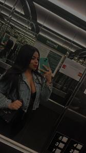 631094490: Chica busca chico en Valencia