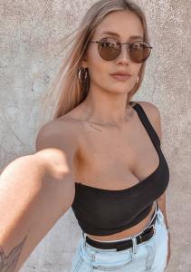 642351089: Chica busca chico en Pontevedra