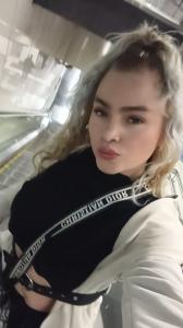642897881: Chica busca chico en Tarragona