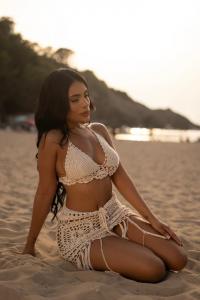 663936054: Chica busca chico en Ibiza