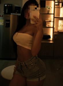 643553129: Chica busca chico en Sevilla