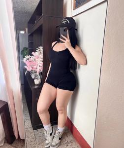745007559: Chica busca chico en León