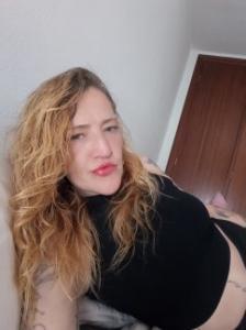 603839729: Chica busca chico en La Coruña