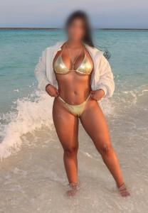 631067805: Chica busca chico en Alicante