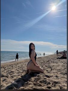 743079674: Chica busca chico en Gerona