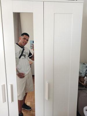 747777896: Chico busca chica en Madrid