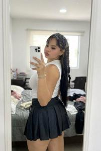 647409404: Chica busca chico en Valencia