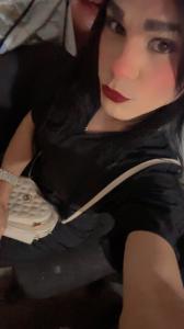 658596027: Travesti en León