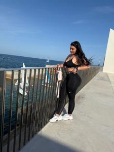 602518226: Chica busca chico en Barcelona