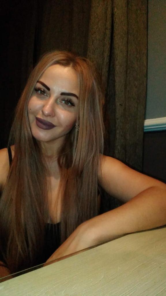 Chica busca chico en Sevilla: 