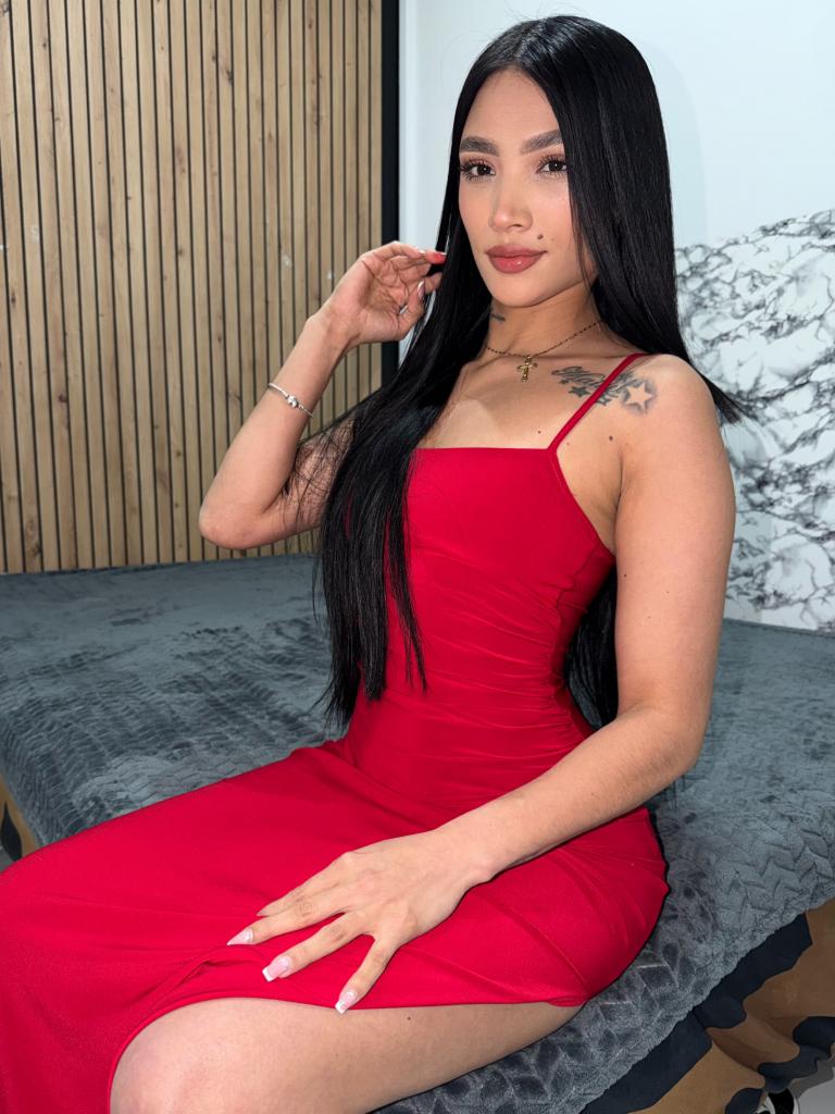 Chica busca chico en Málaga: Chica busca chico