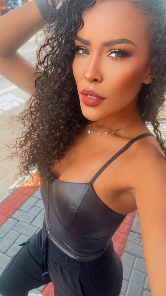 602552930: Chica busca chico en Málaga