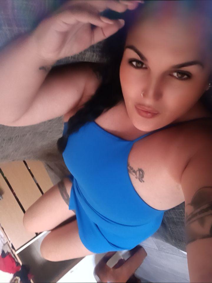 Chica busca chico en Sevilla: 
