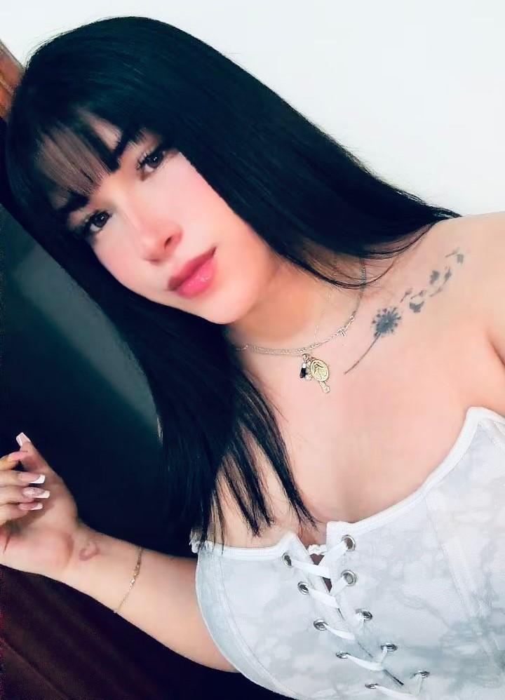 674720301: Transexual en Huelva