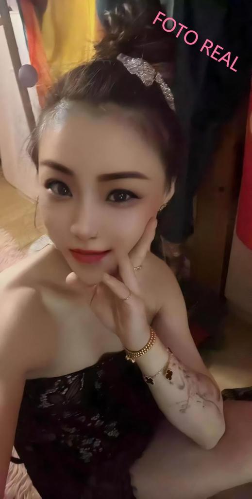 605239377: Chica busca chico en Gerona