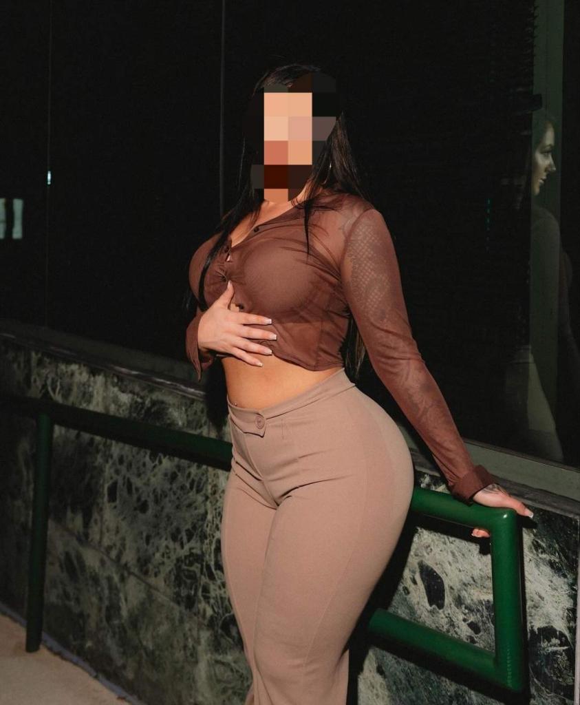 623743042: Chica busca chico en Alicante