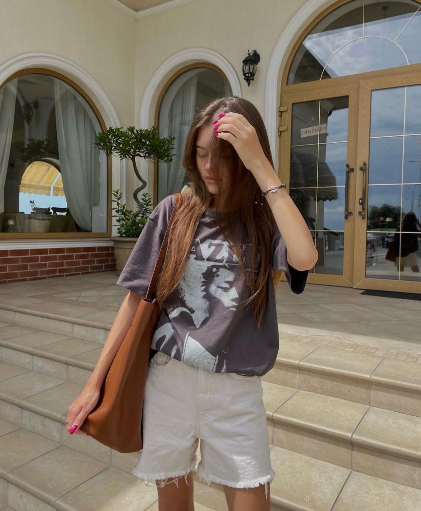 613313125: Chica busca chico en Madrid
