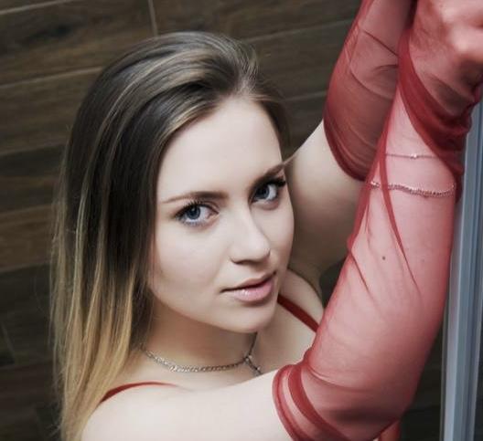 Chica busca chico en Barcelona: 