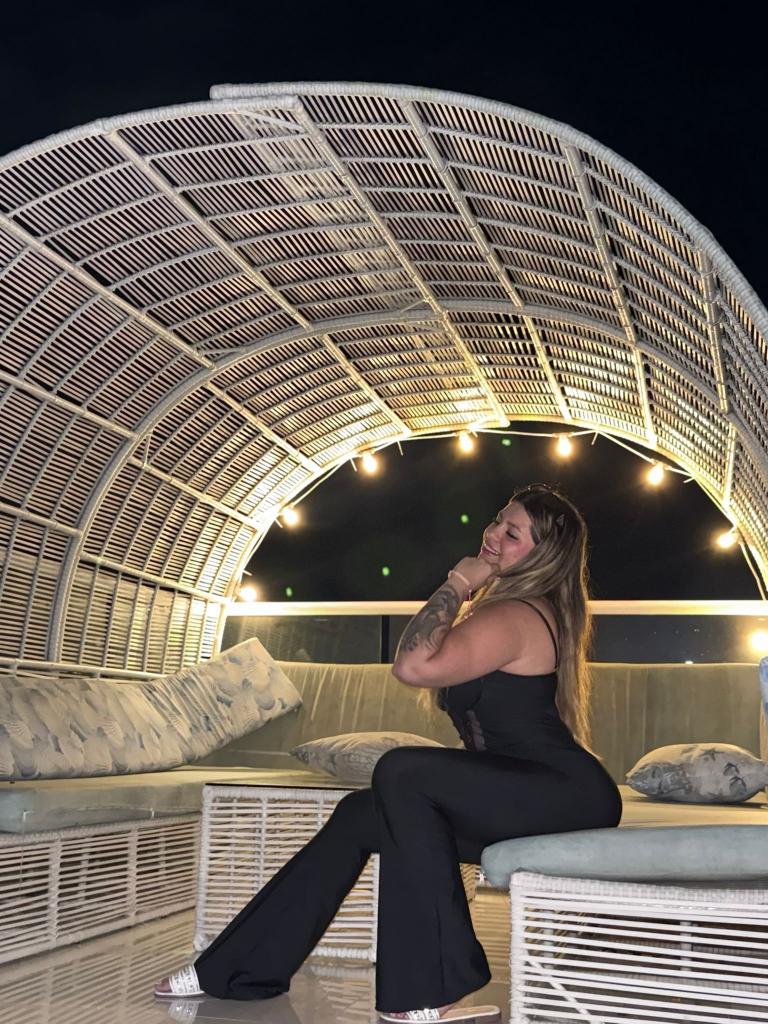 Chica busca chico en Alicante: 