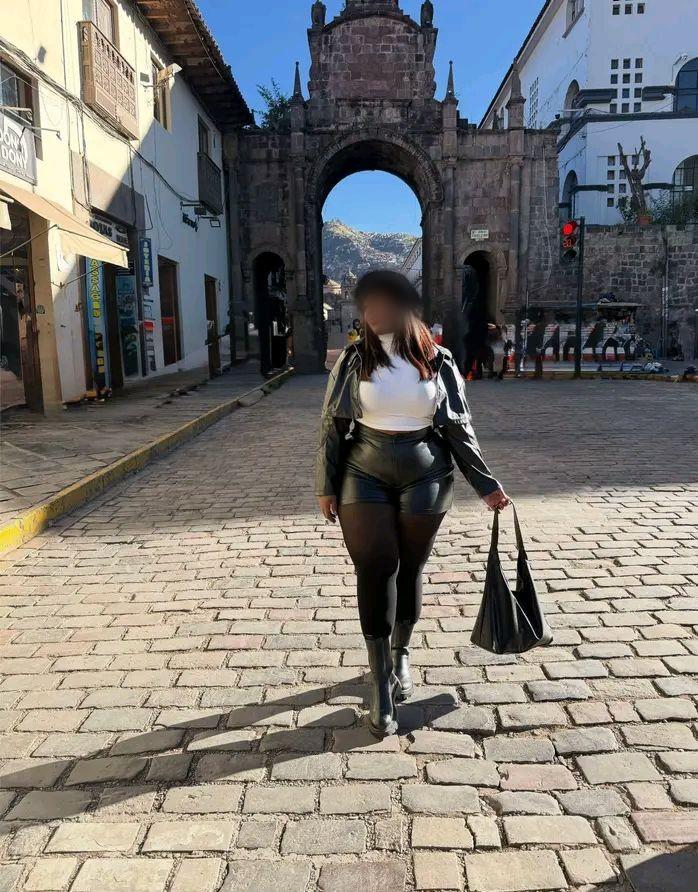Chica busca chico en Tenerife: 