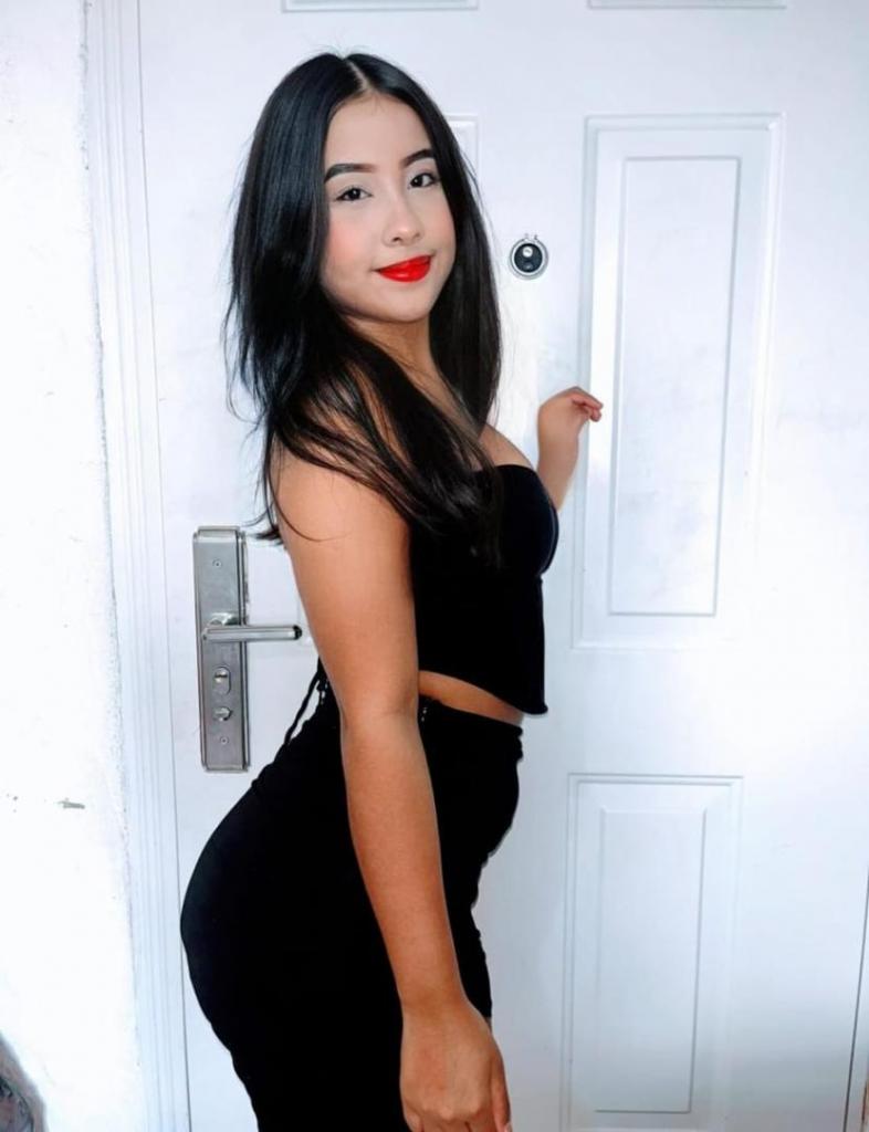 Chica busca chico en Granada: 