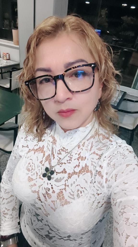 Chica busca chico en Pontevedra: 