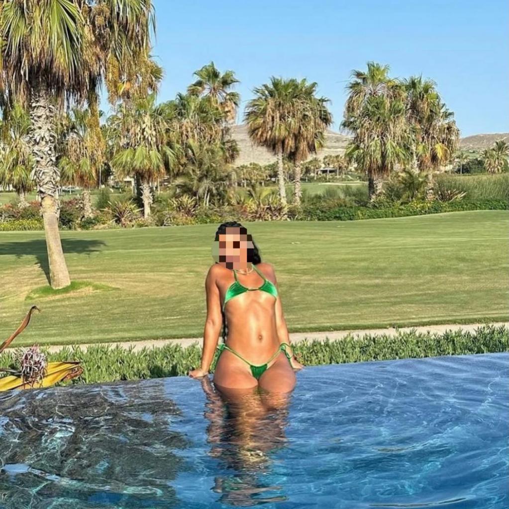 Chica busca chico en Tenerife: 