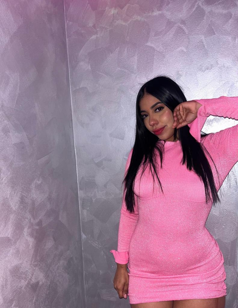 Chica busca chico en Almería: 