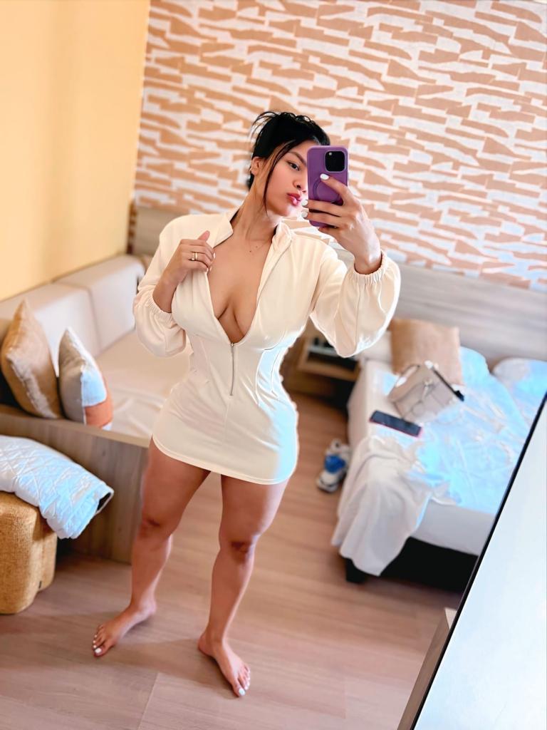 664569659: Chica busca chico en Mallorca