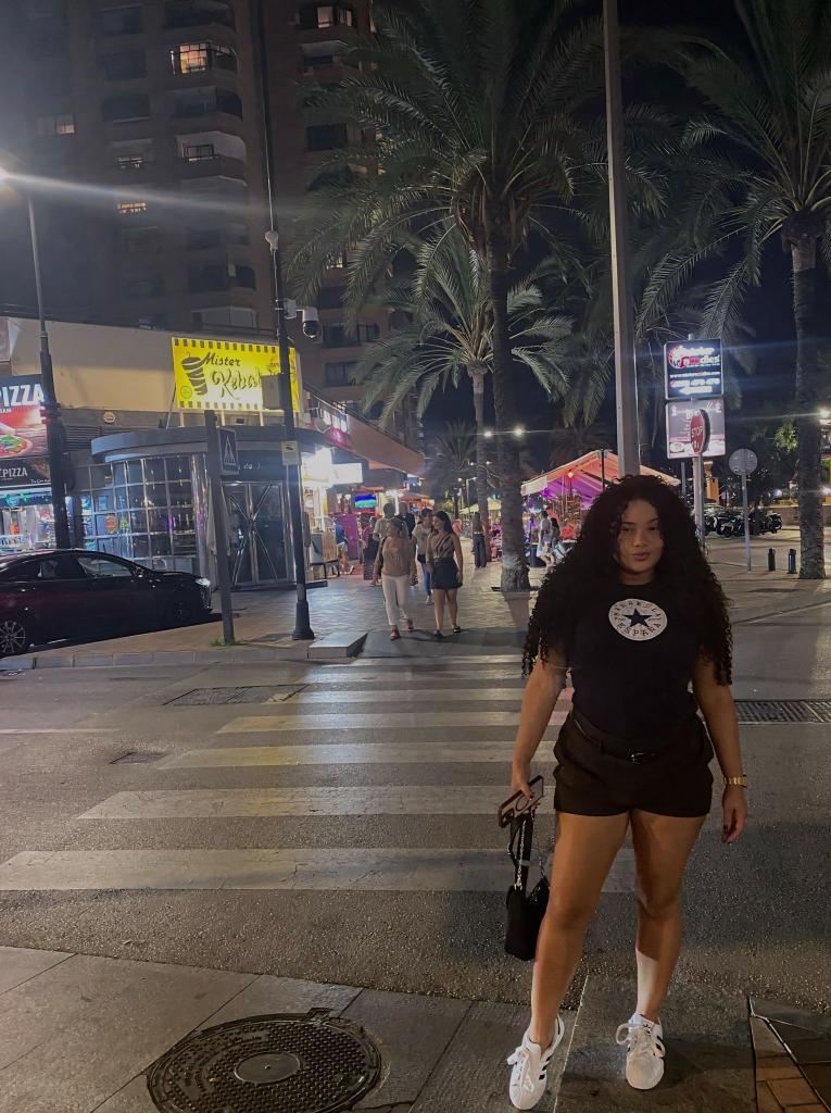 Chica busca chico en Málaga: 