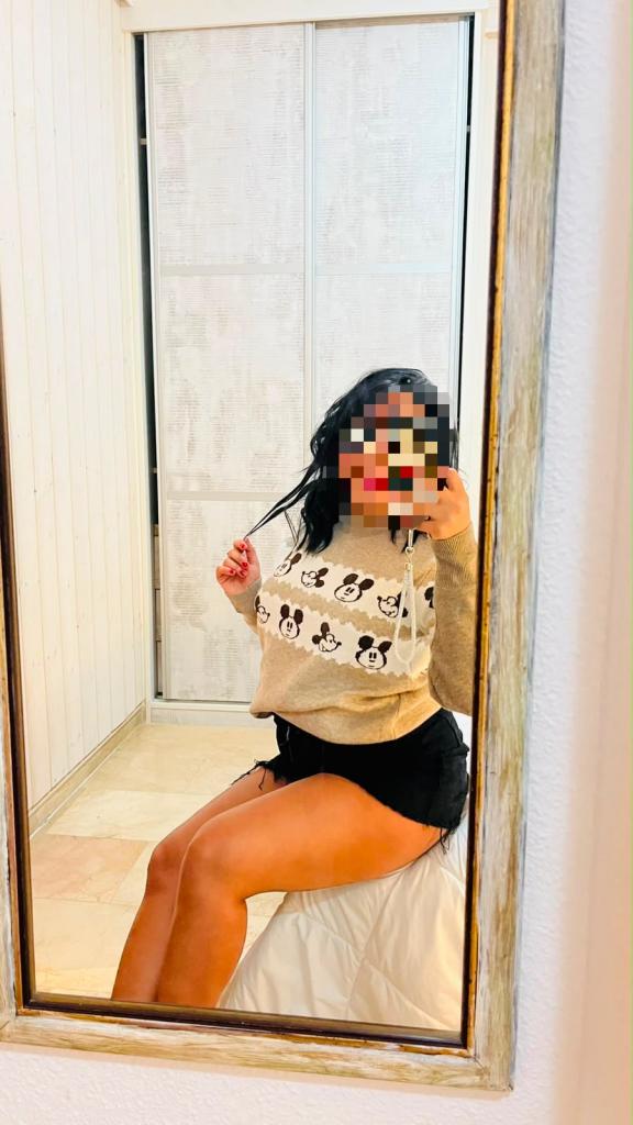 Chica busca chico en Huelva: 