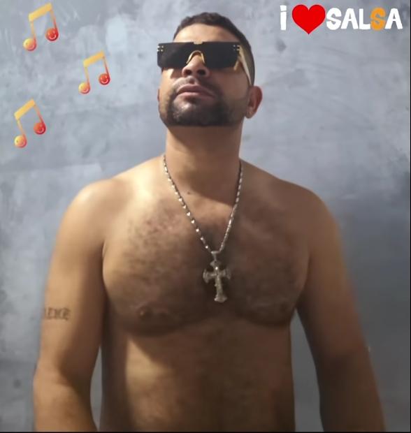 611289624: Chico busca chica en Madrid