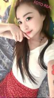 605239377: Chica busca chico en Gerona