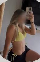 743070118: Chica busca chico en Tenerife
