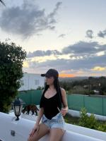 610946914: Chica busca chico en Madrid