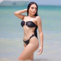 611213786: Chica busca chico en Barcelona