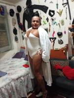 647634703: Transexual en León