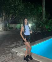 610983029: Chica busca chico en Madrid