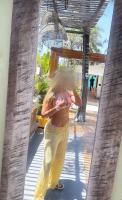 743070118: Chica busca chico en Tenerife