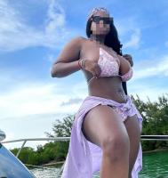 613860796: Chica busca chico en Sevilla