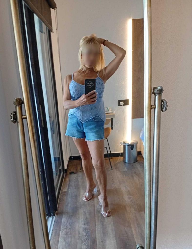 Chica busca chico en Alicante: 