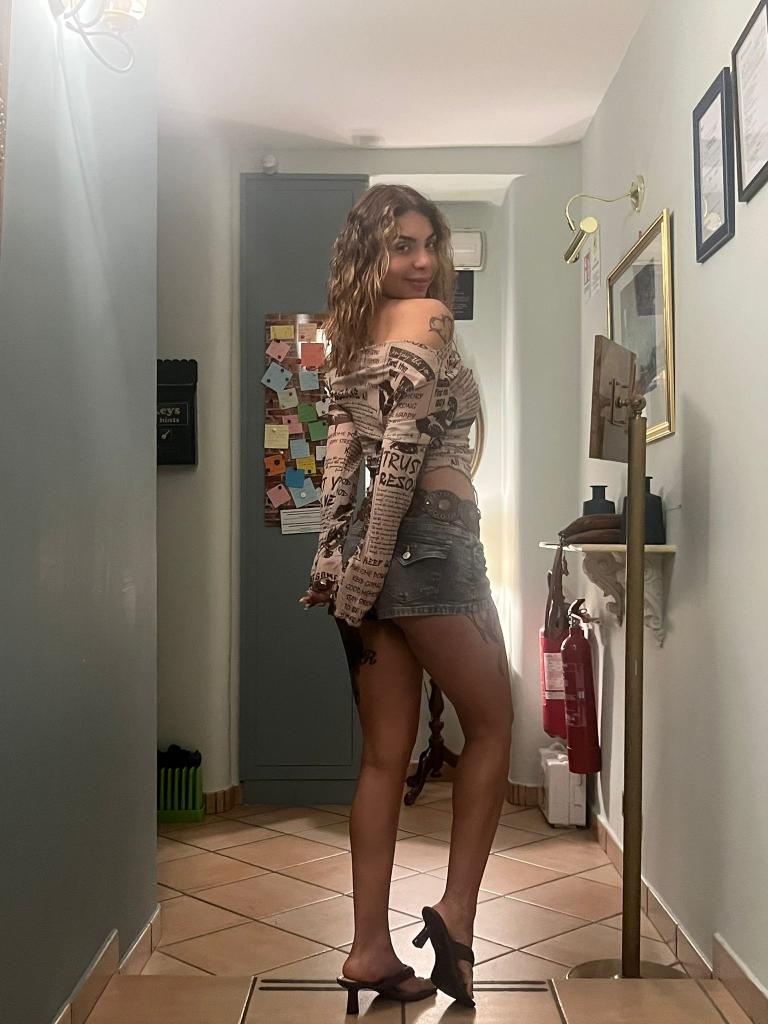 Chica busca chico en Gerona: 