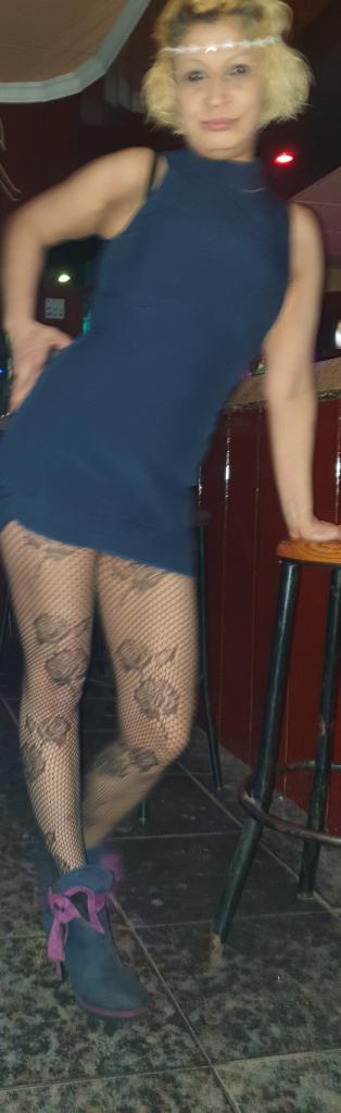 Chica busca chico en Almería: 
