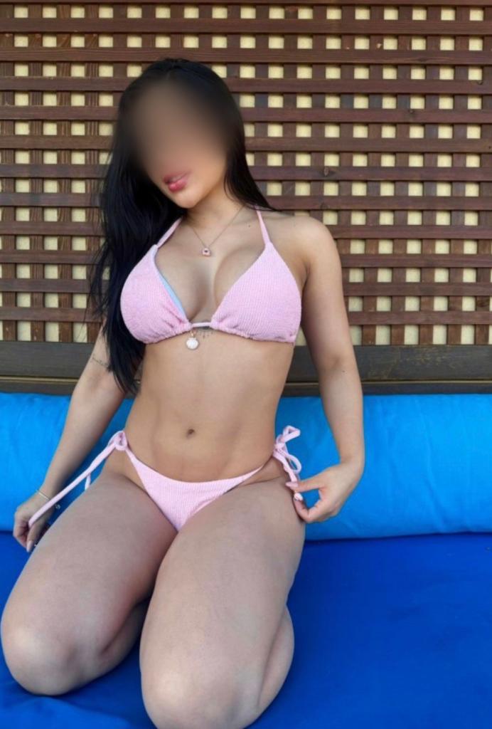 Chica busca chico en Cádiz: 