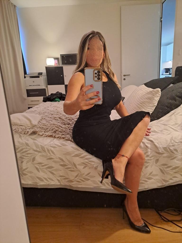 611321700: Chica busca chico en Pontevedra