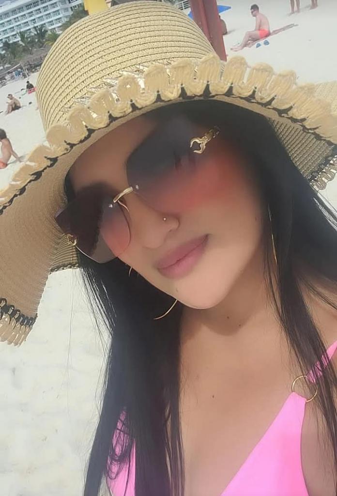 632050778: Chica busca chico en Murcia