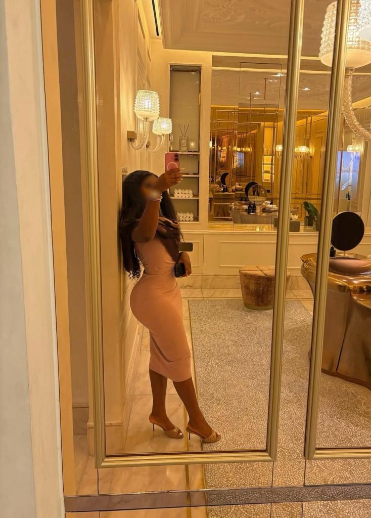 641400184: Chica busca chico en Murcia