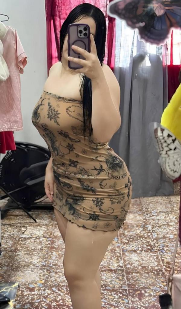 643703733: Chica busca chico en La Coruña